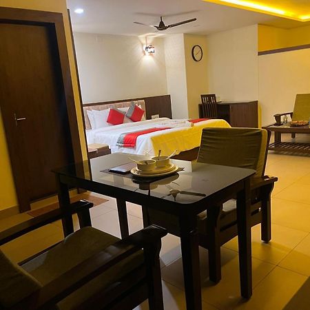 M R Residency Dharwad. Apartment Exterior photo