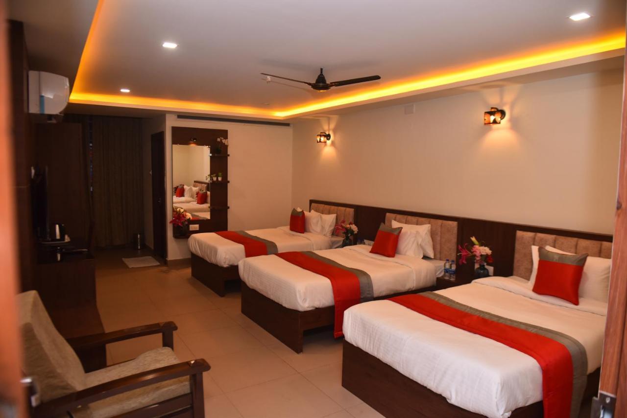 M R Residency Dharwad. Apartment Exterior photo