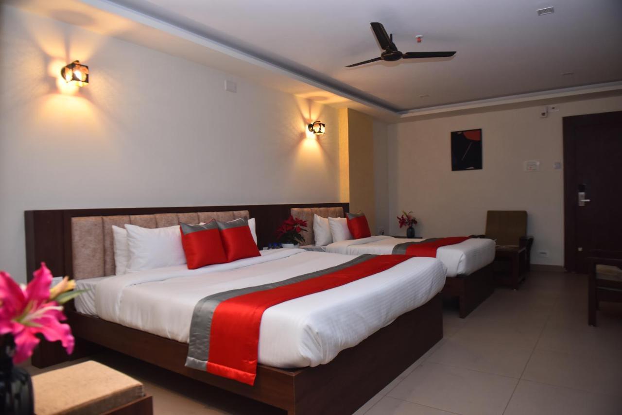 M R Residency Dharwad. Apartment Exterior photo