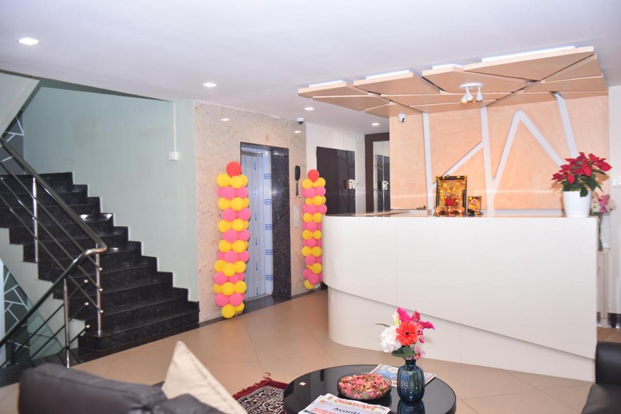 M R Residency Dharwad. Apartment Exterior photo