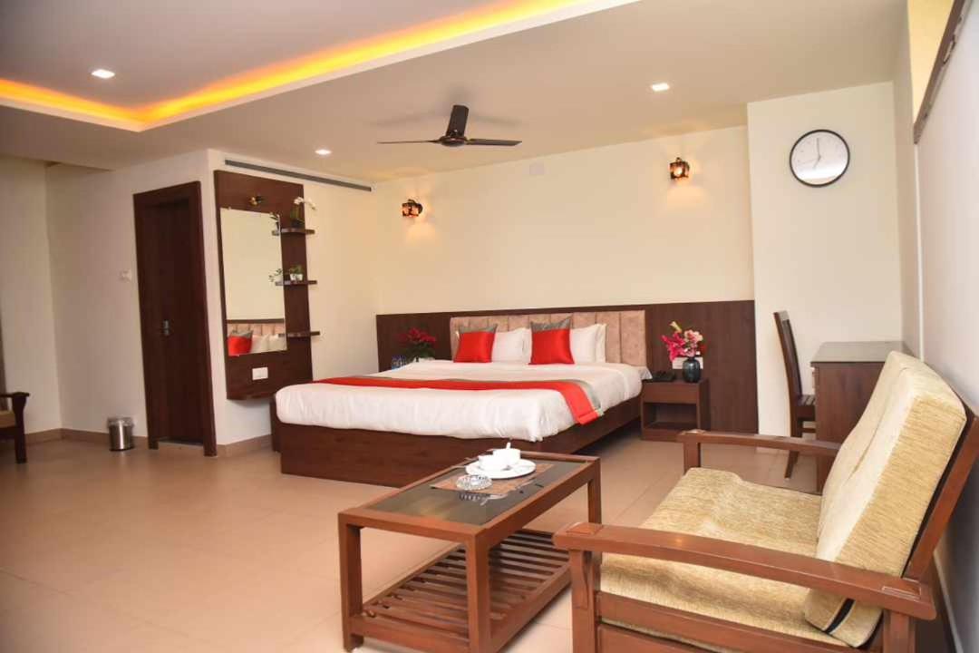 M R Residency Dharwad. Apartment Exterior photo