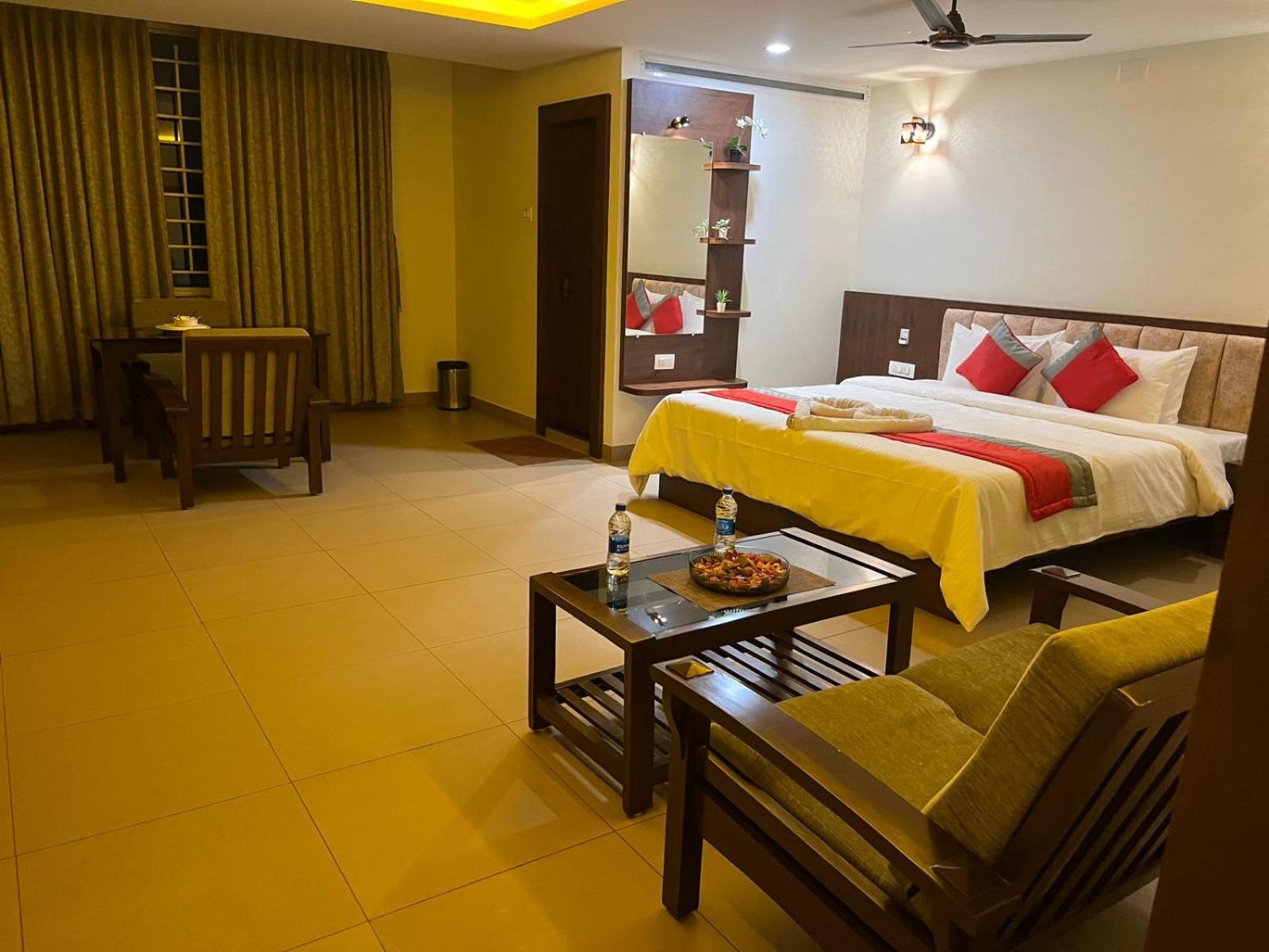 M R Residency Dharwad. Apartment Exterior photo